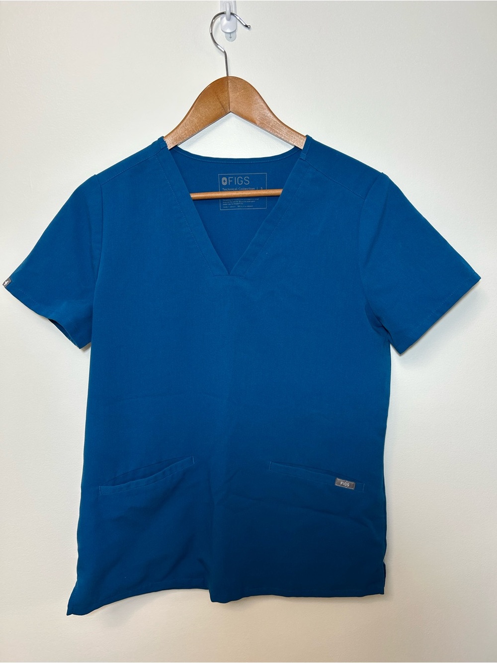 FIGS Teal V-Neck Scrub Top
